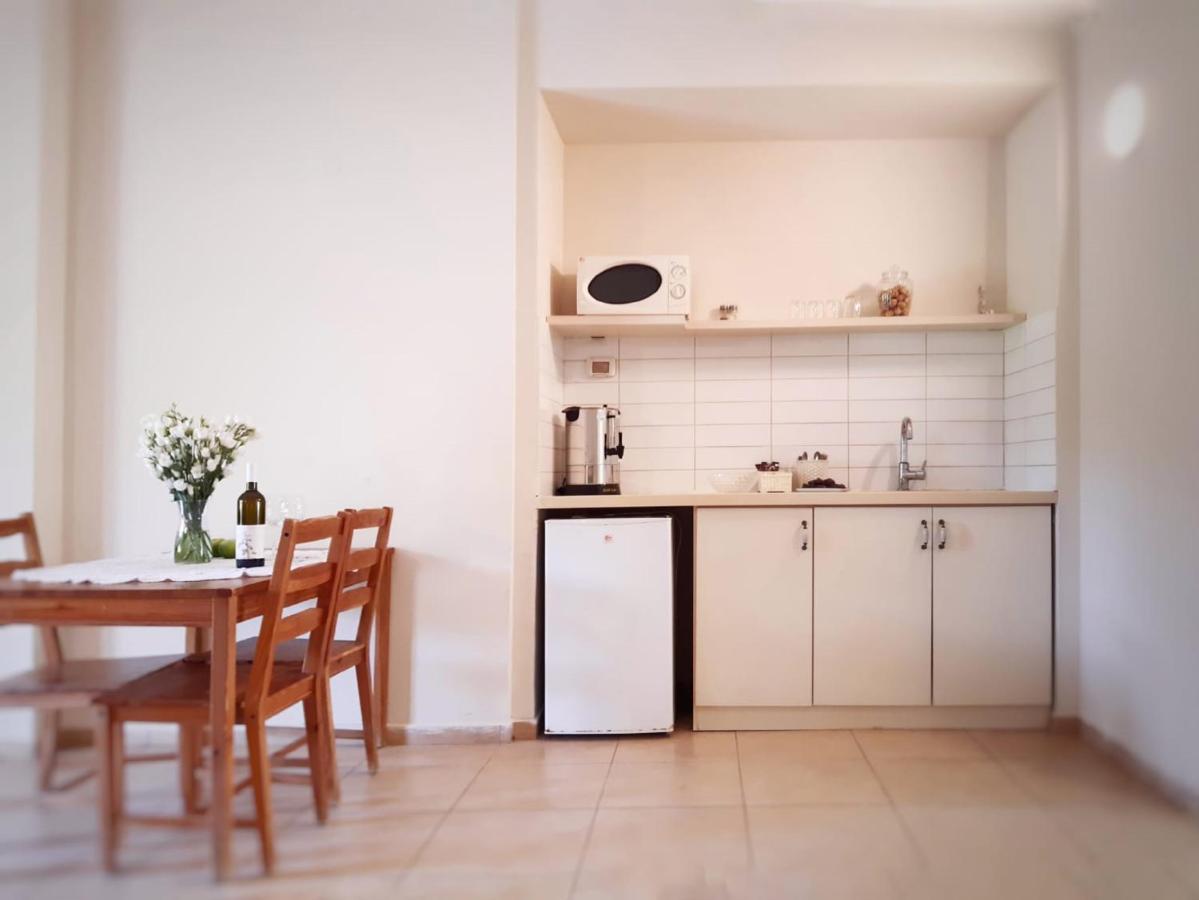 Kibbutz Tiratzvi - Country Lodging Tirat Zevi Ngoại thất bức ảnh
