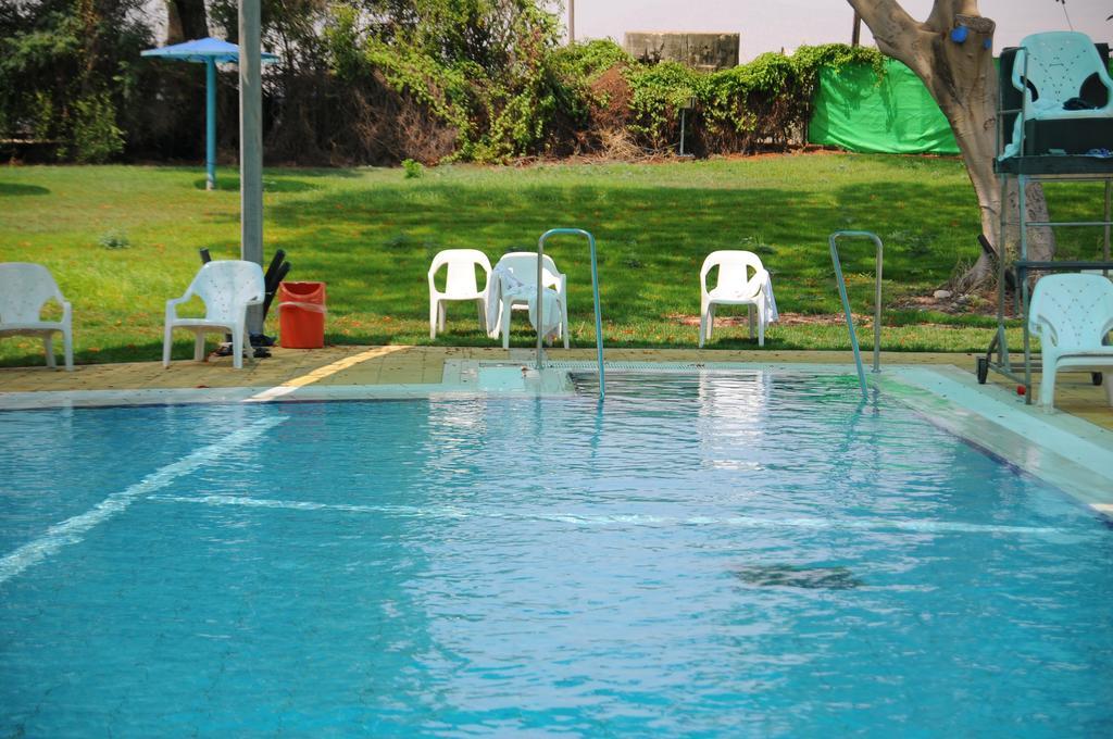 Kibbutz Tiratzvi - Country Lodging Tirat Zevi Ngoại thất bức ảnh