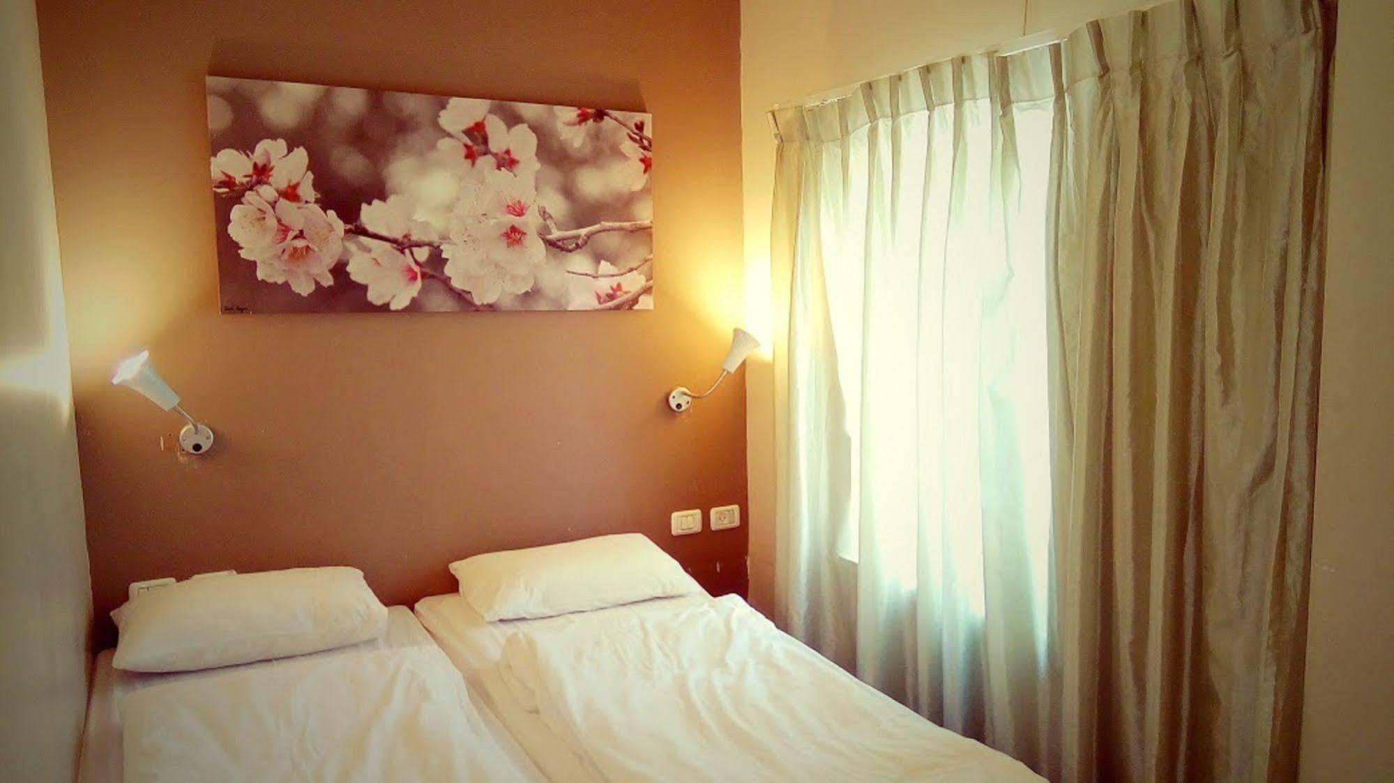 Kibbutz Tiratzvi - Country Lodging Tirat Zevi Ngoại thất bức ảnh